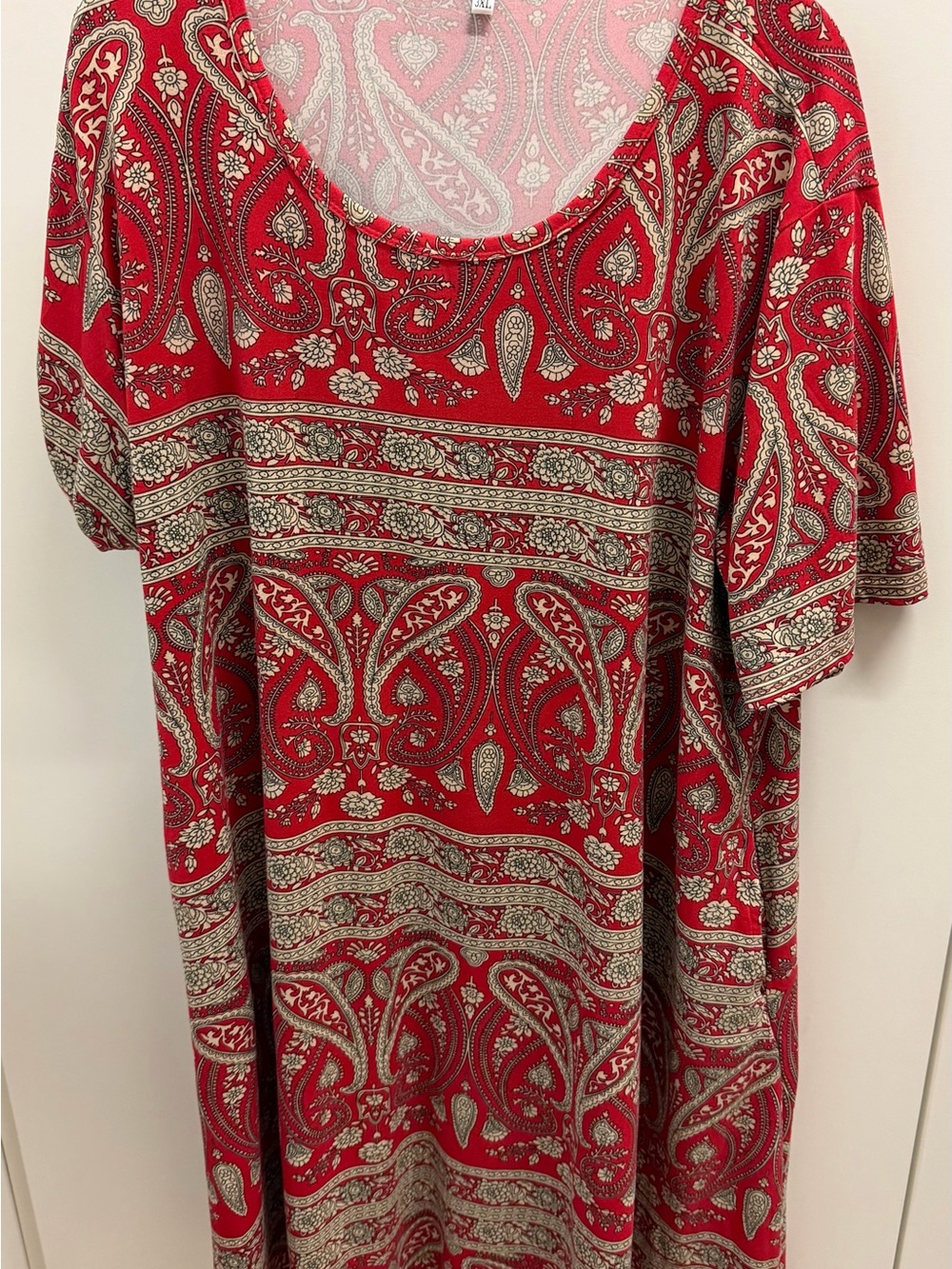 Red Paisley Short-Sleeve Women's Dress w/Pockets, 3X